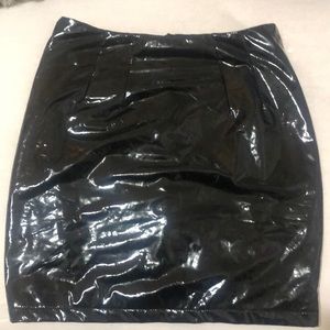 Cute sexy patent leather mini skirt